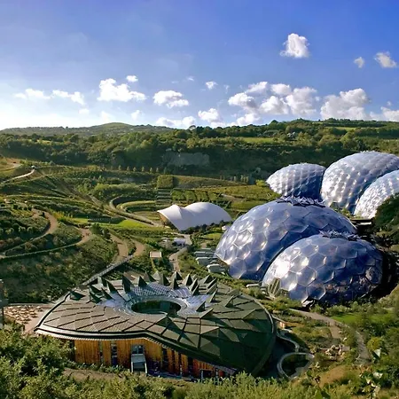 Holiday home Shabby Shack Near Charlestown & The Eden Project *